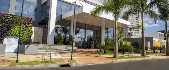 Entrada do Kingdom Park Residence no Setor Nova Suíça, em Goiânia